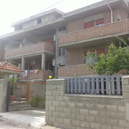 Apartment Lorena Mare